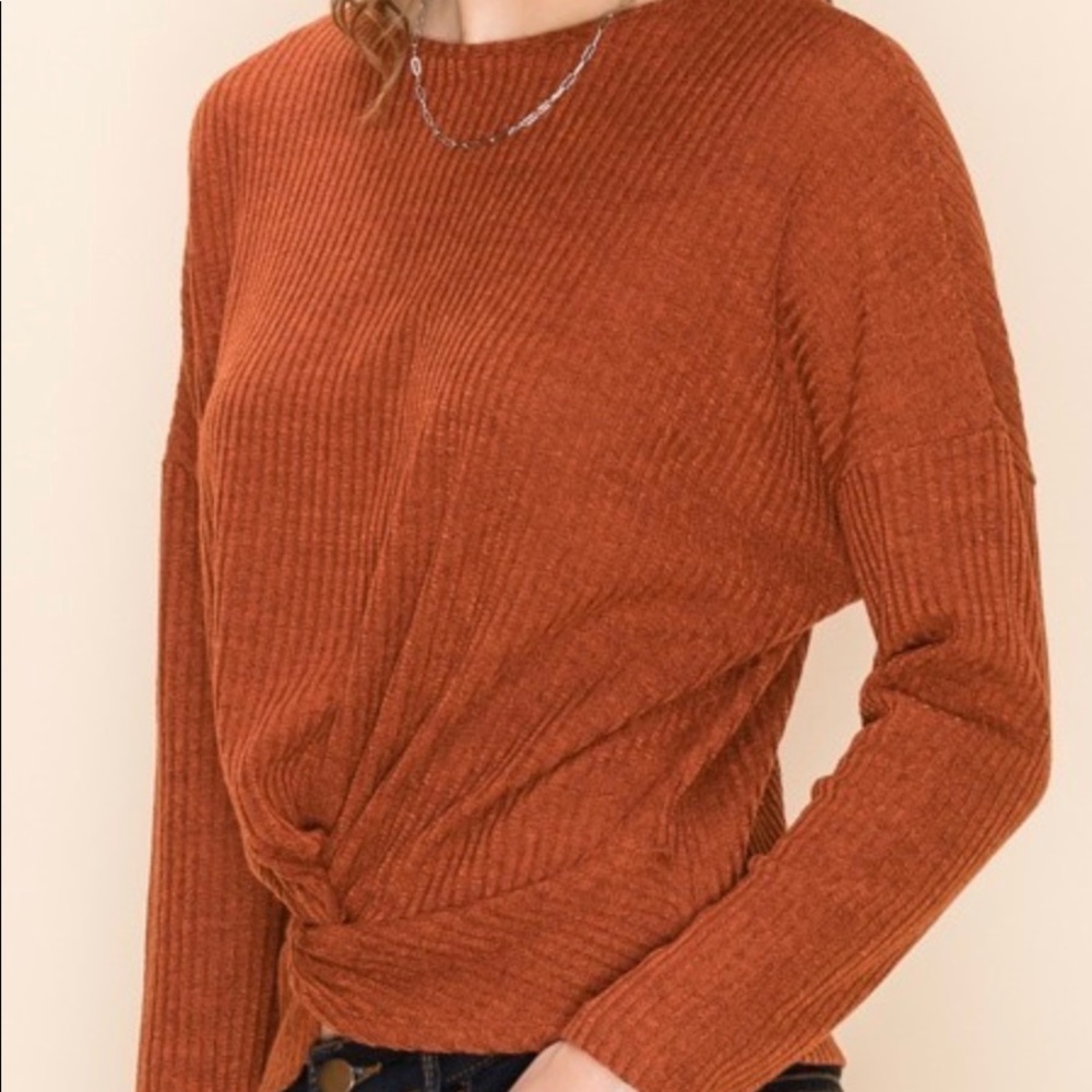 TOP KNOT - Picture 2 of 4